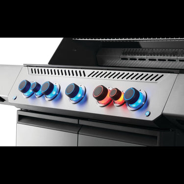 Prestige® 665 Grill with Infrared Side and Rear Burner