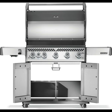 Rogue® PRO 625 Grill with Infrared Side Burner