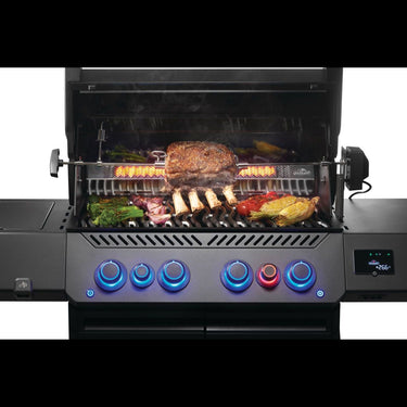 Phantom Prestige® 500 Connected Grill with Infrared Side and Rear Burners